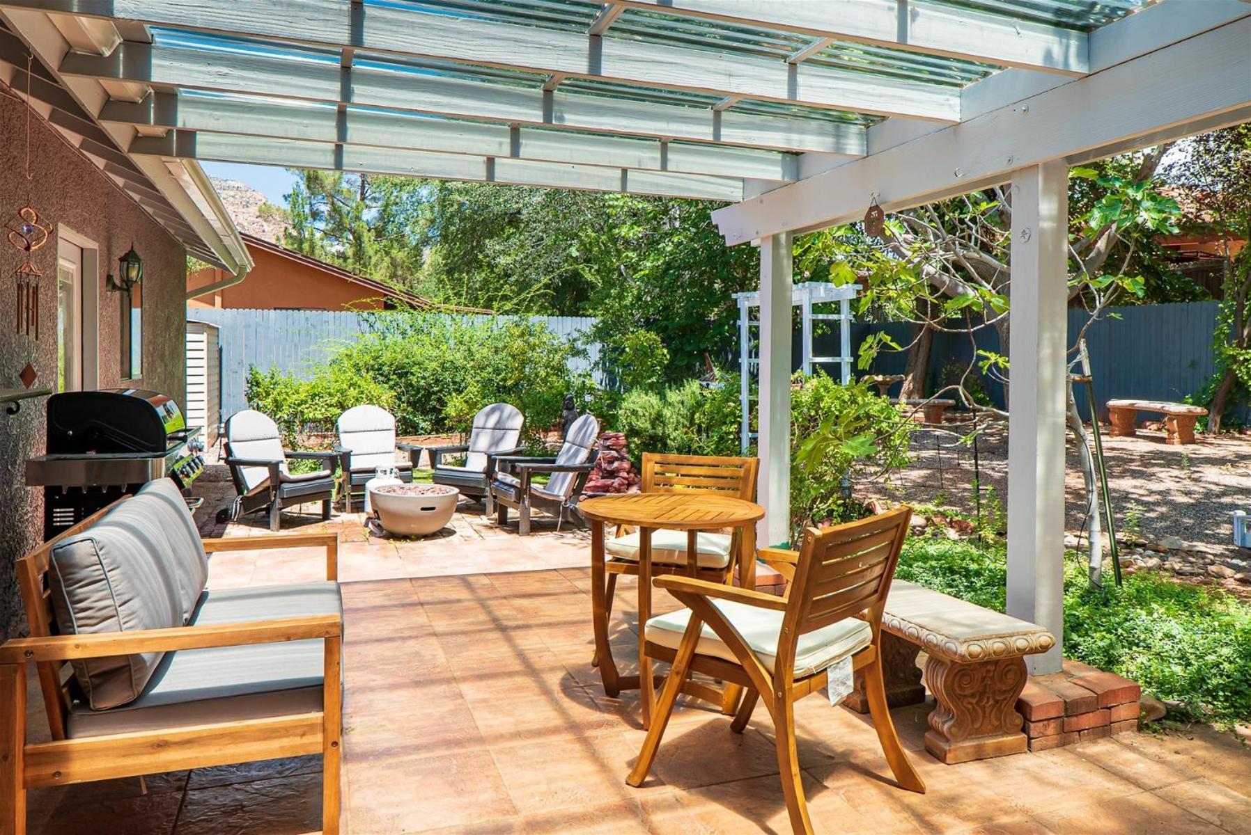 Spacious W Sedona 4 Bedroom Contemporary House! Exterior photo